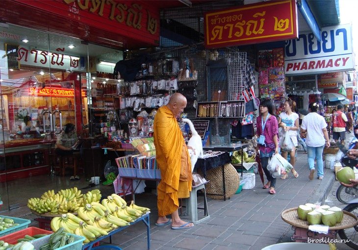 Тайский монах