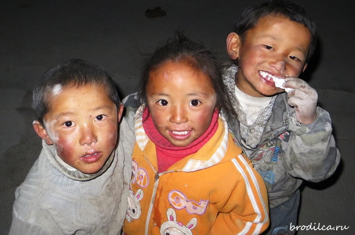 Тибетские дети