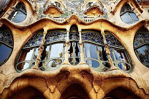 Мозаики Антонио Гауди, выдающегося испанского архитектора (1852-1926), фото № 22