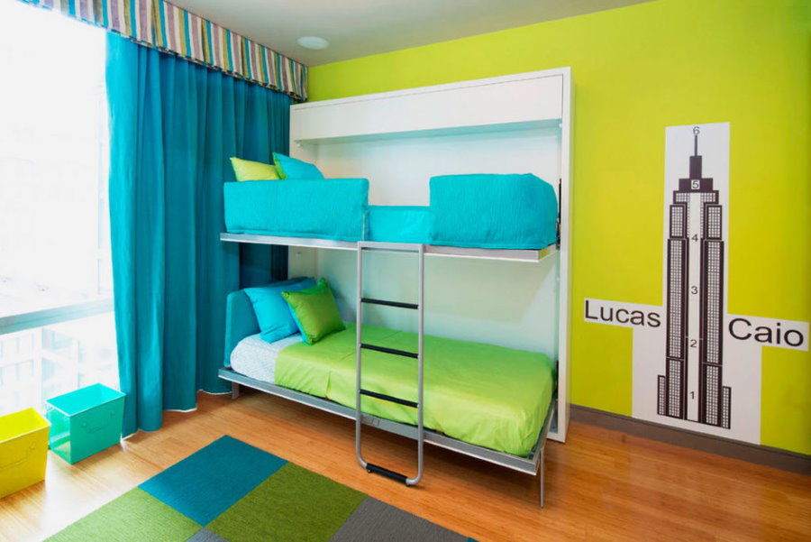 Откидные спальные места в современной детской комнате