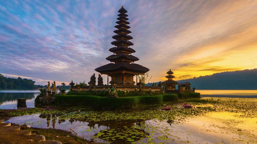 храм на Бали