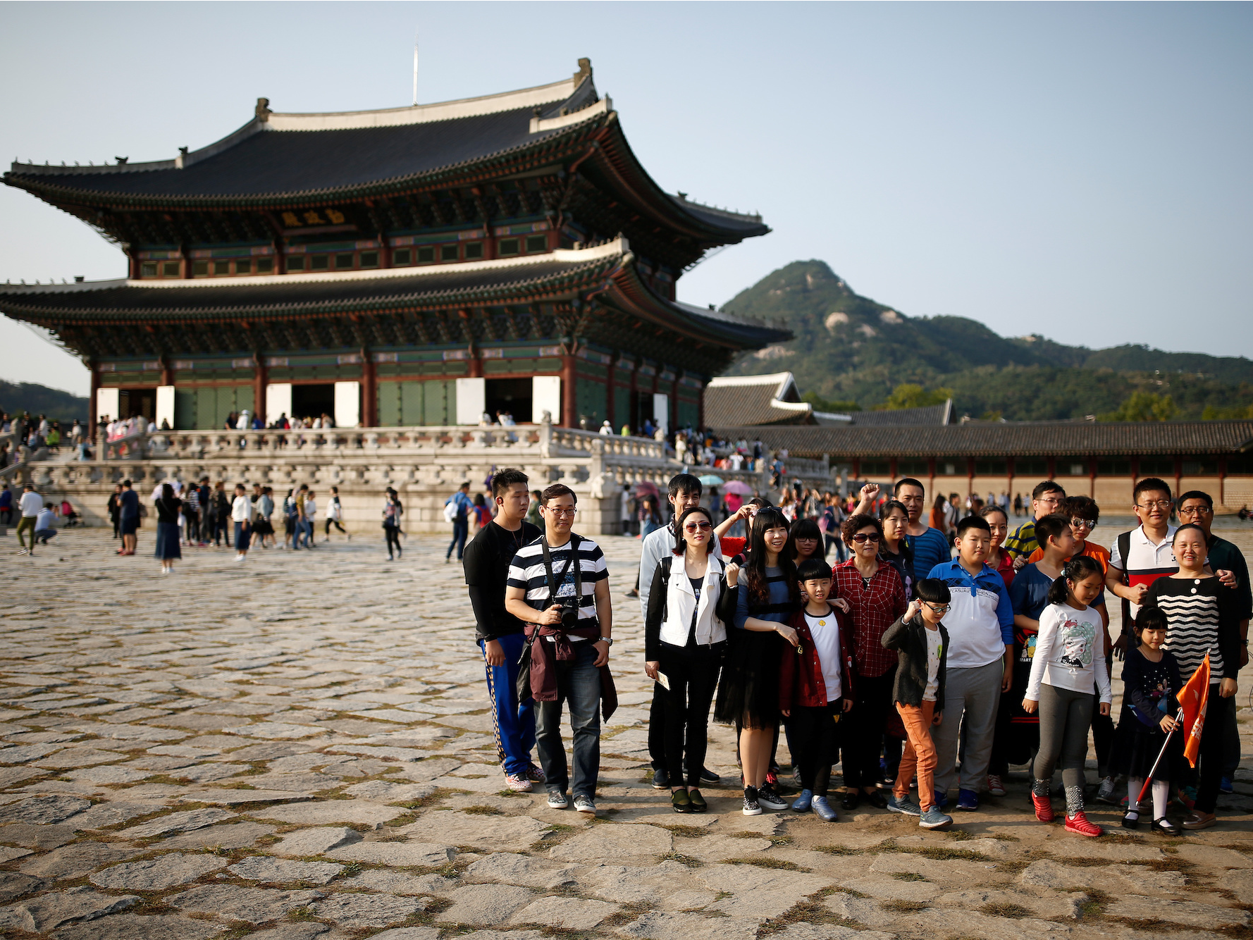 Первое описанное путешествие в китай. Южная Корея туристы. Южная Корея познавательный туризм. Республика Корея турист. Культурно-исторический туризм.