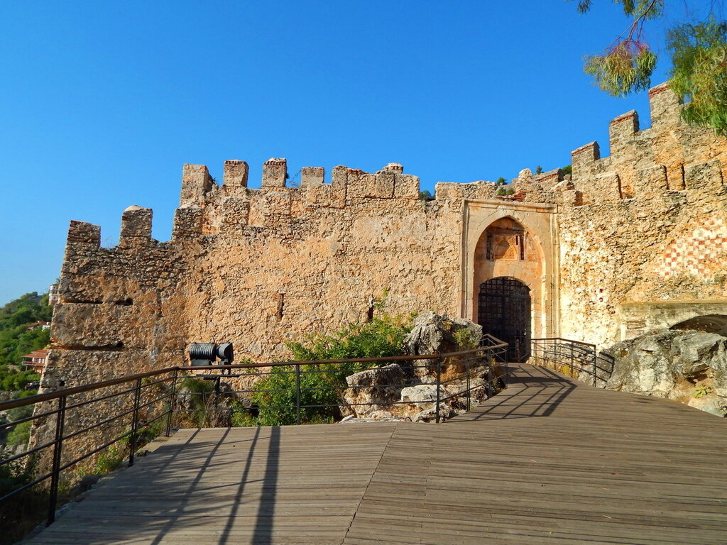 Главные ворота Аланийской крепости