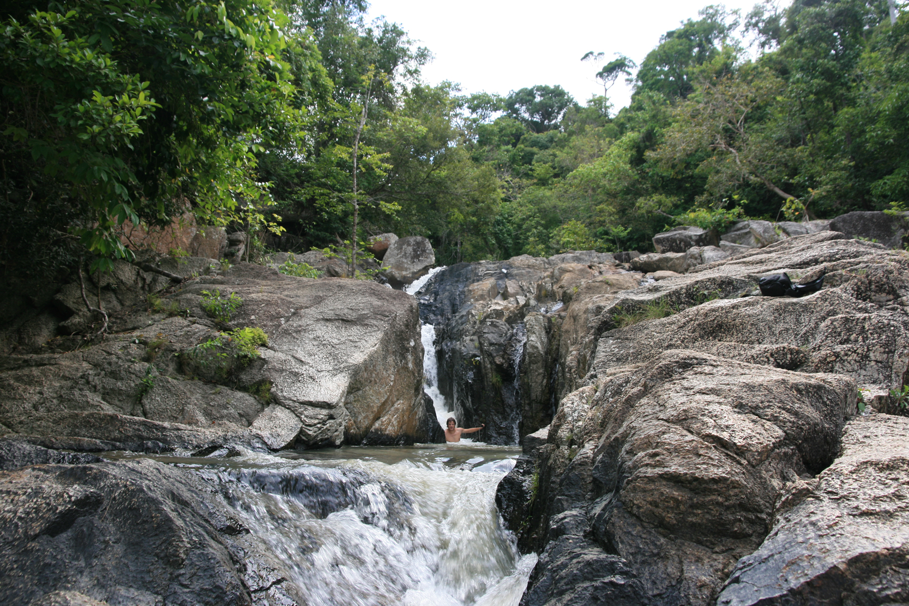 Водопад Тхан Садет