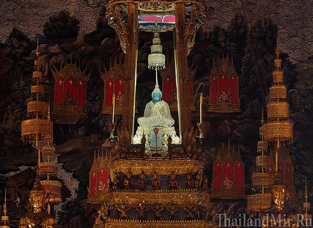 2. Храм Изумрудного Будды