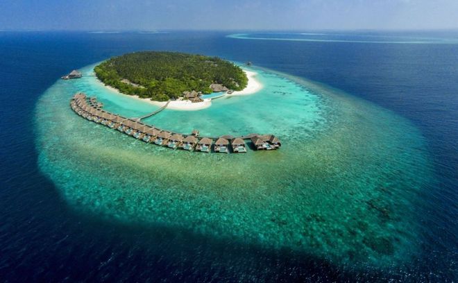 Один из островов атолла Баа, Мальдивы