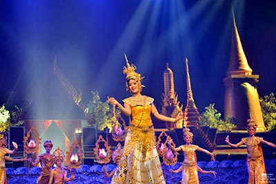 thai alangkarn theatre pattaya